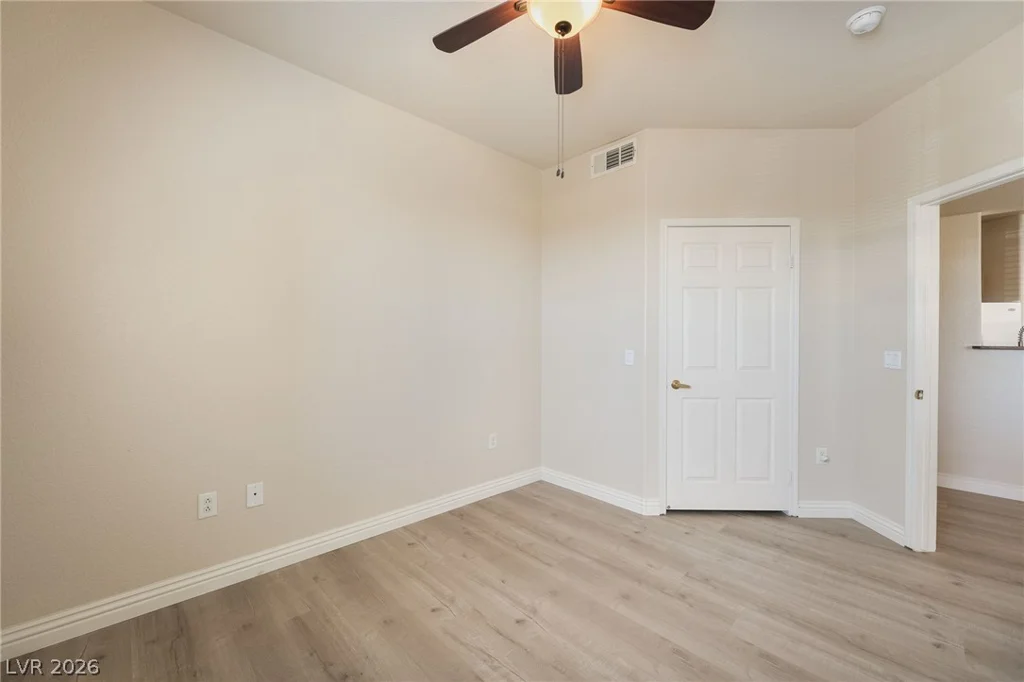 9975 Peace, Las Vegas, NV 89147