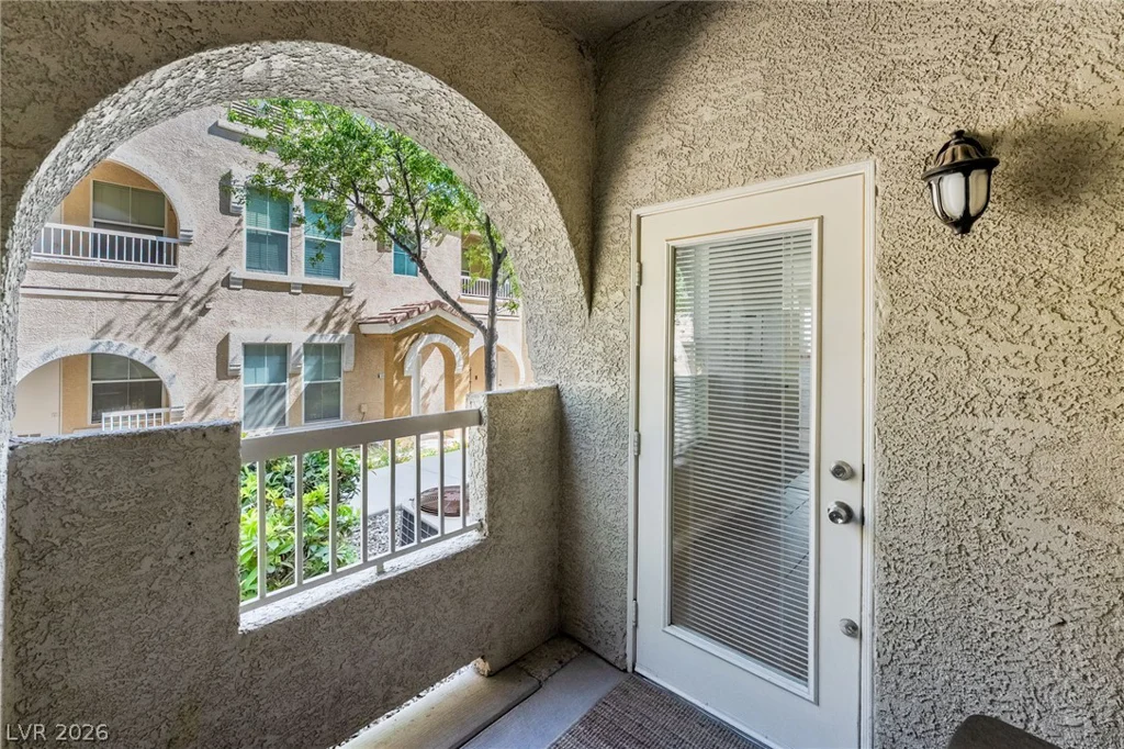 9975 Peace, Las Vegas, NV 89147