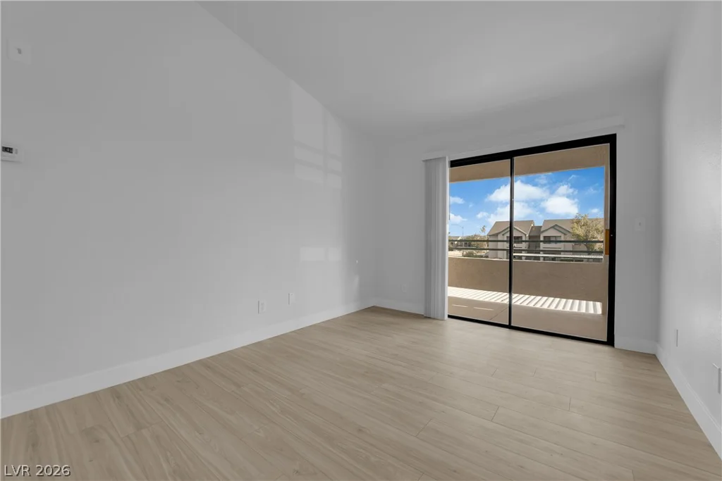 5111 Lindell, Las Vegas, NV 89118