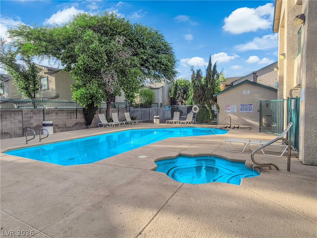 5111 Lindell, Las Vegas, NV 89118