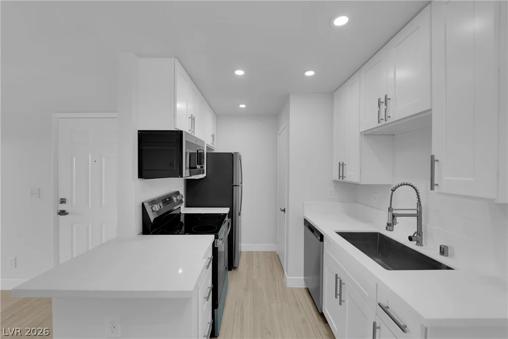 5111 Lindell, Las Vegas, NV 89118