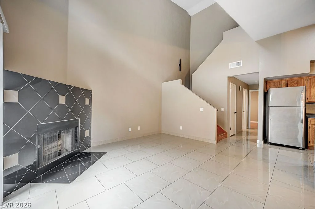 2191 Pinetop, Las Vegas, NV 89119