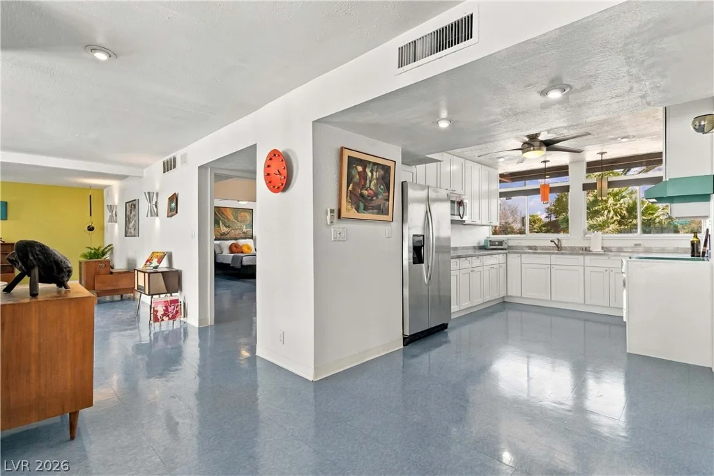 1730 Chippewa, Las Vegas, NV 89169