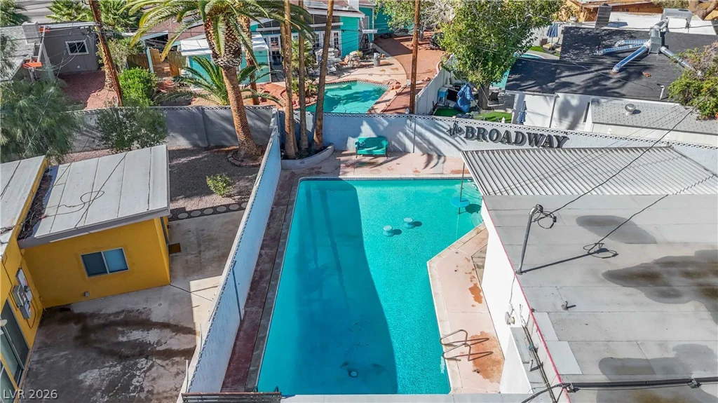 1730 Chippewa, Las Vegas, NV 89169