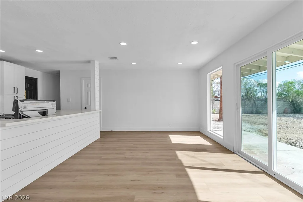 1115 Arrowhead, Las Vegas, NV 89106