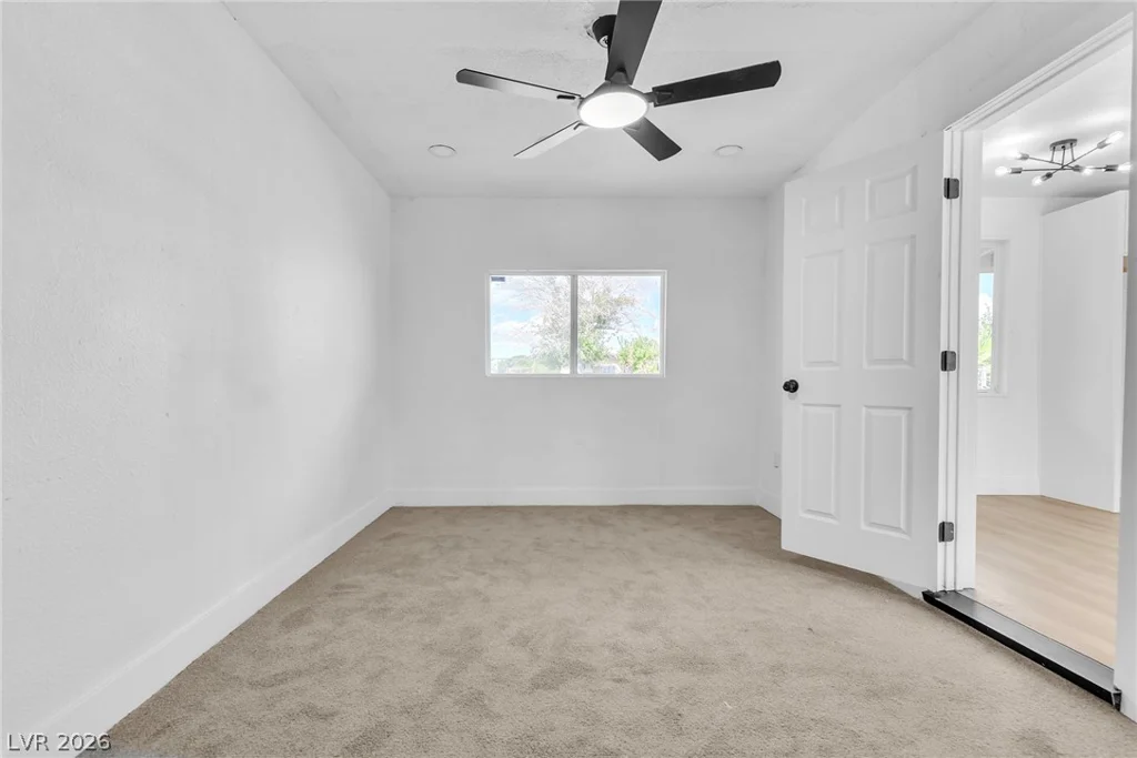 1115 Arrowhead, Las Vegas, NV 89106