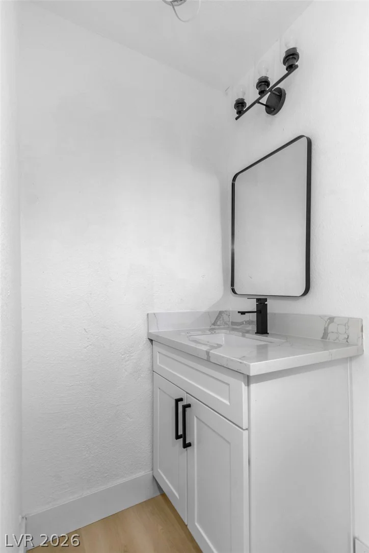 1115 Arrowhead, Las Vegas, NV 89106