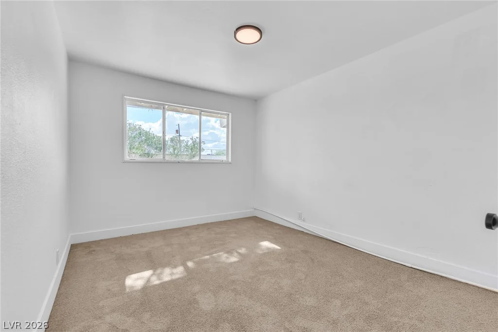 1115 Arrowhead, Las Vegas, NV 89106