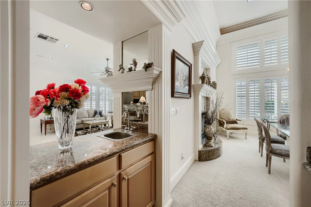 277 Dark Forest, Las Vegas, NV 89123
