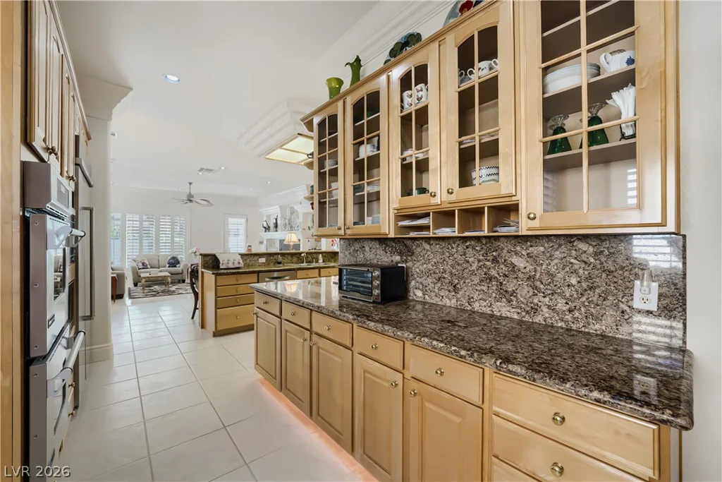 277 Dark Forest, Las Vegas, NV 89123