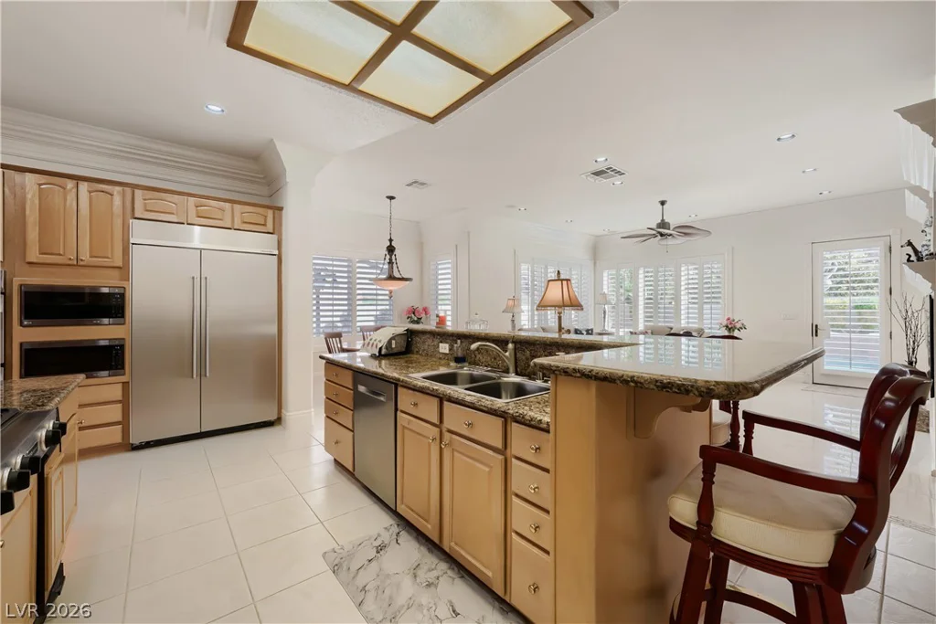 277 Dark Forest, Las Vegas, NV 89123