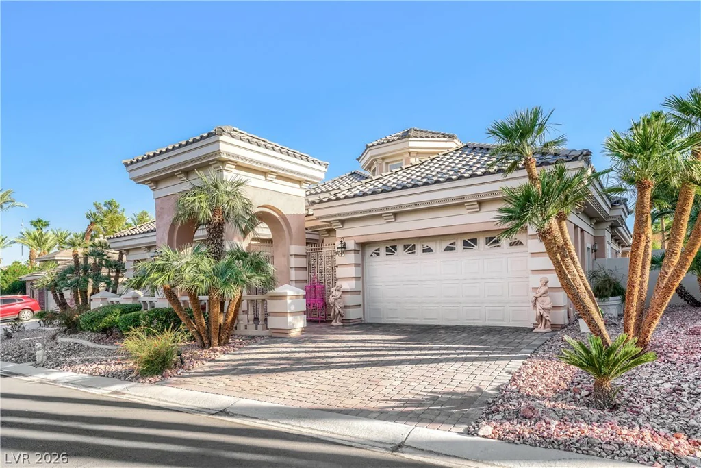 277 Dark Forest, Las Vegas, NV 89123