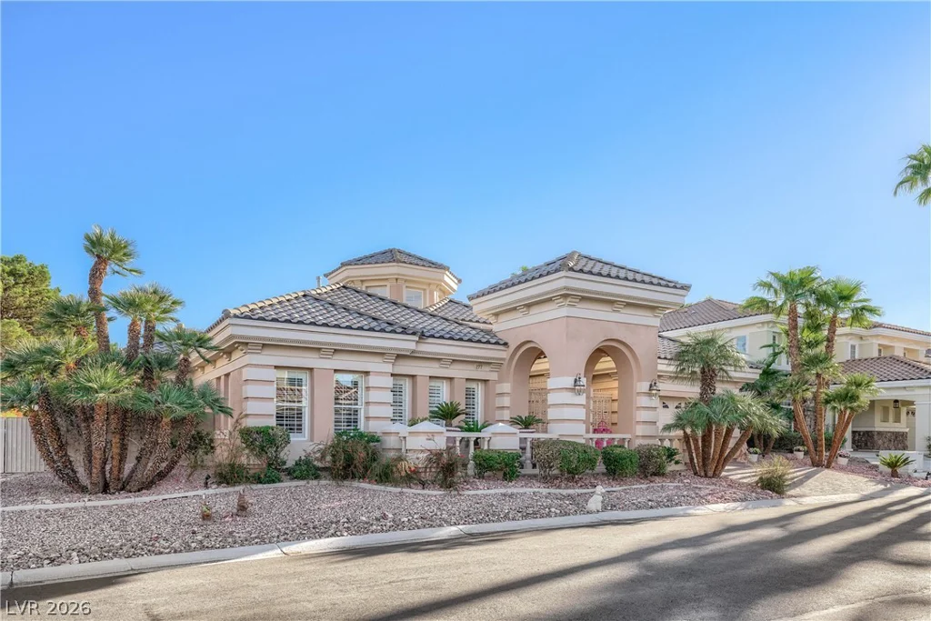 277 Dark Forest, Las Vegas, NV 89123