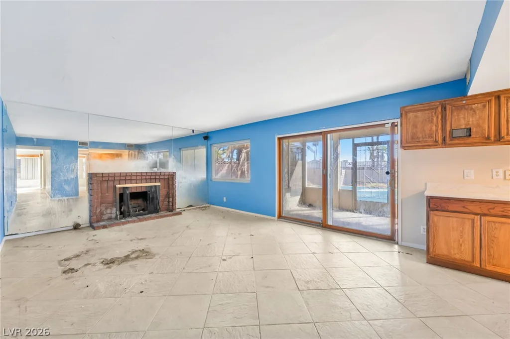 4640 Freshwater, Las Vegas, NV 89103