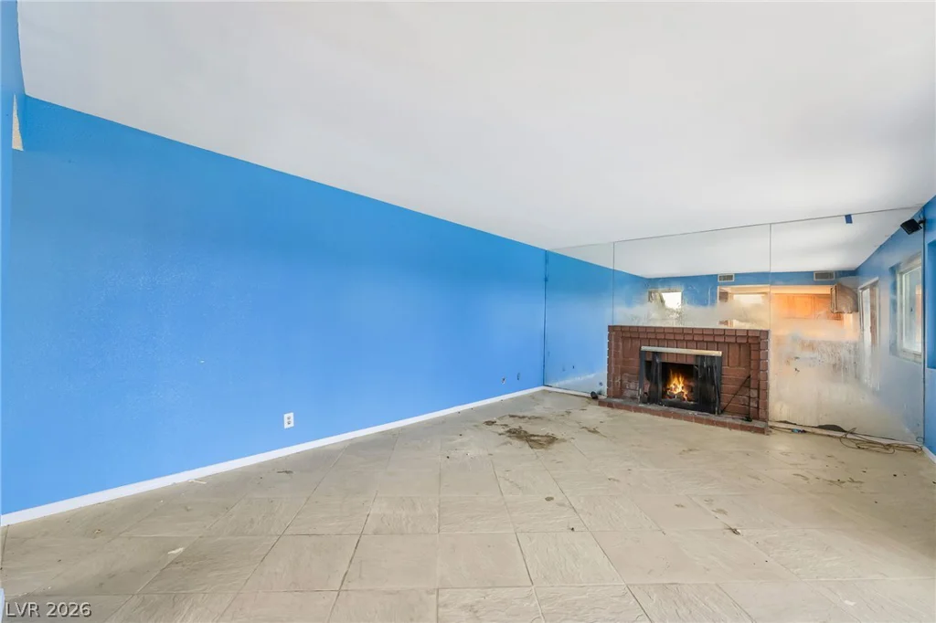 4640 Freshwater, Las Vegas, NV 89103