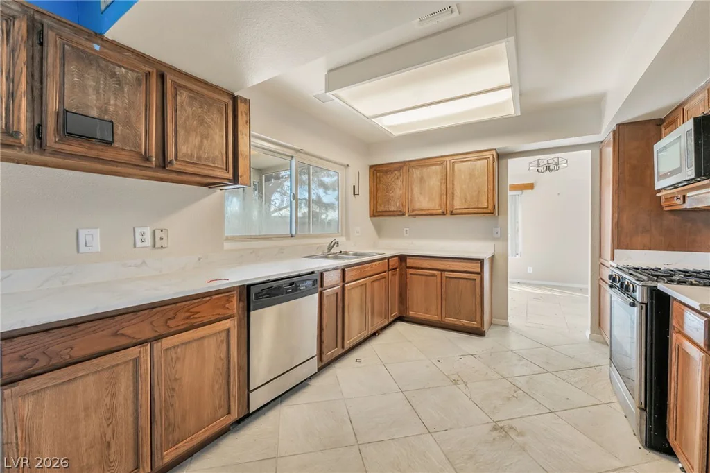 4640 Freshwater, Las Vegas, NV 89103