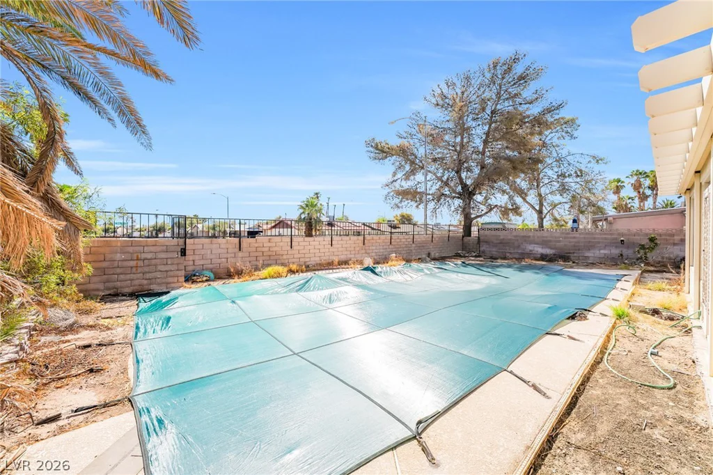 4640 Freshwater, Las Vegas, NV 89103