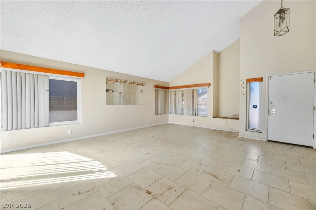 4640 Freshwater, Las Vegas, NV 89103