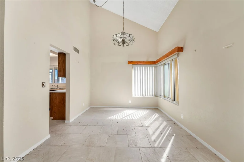4640 Freshwater, Las Vegas, NV 89103