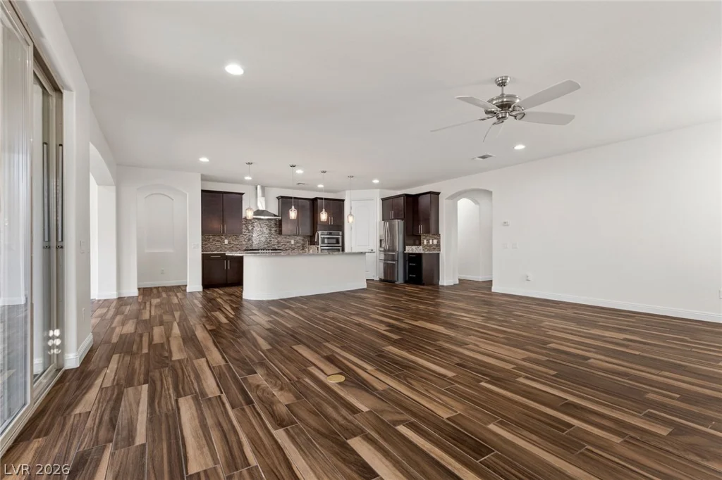 9982 Peaceful Peaks, Las Vegas, NV 89166