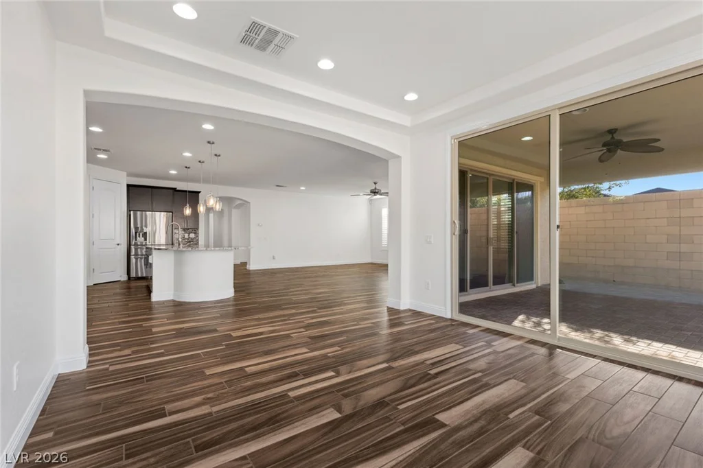 9982 Peaceful Peaks, Las Vegas, NV 89166
