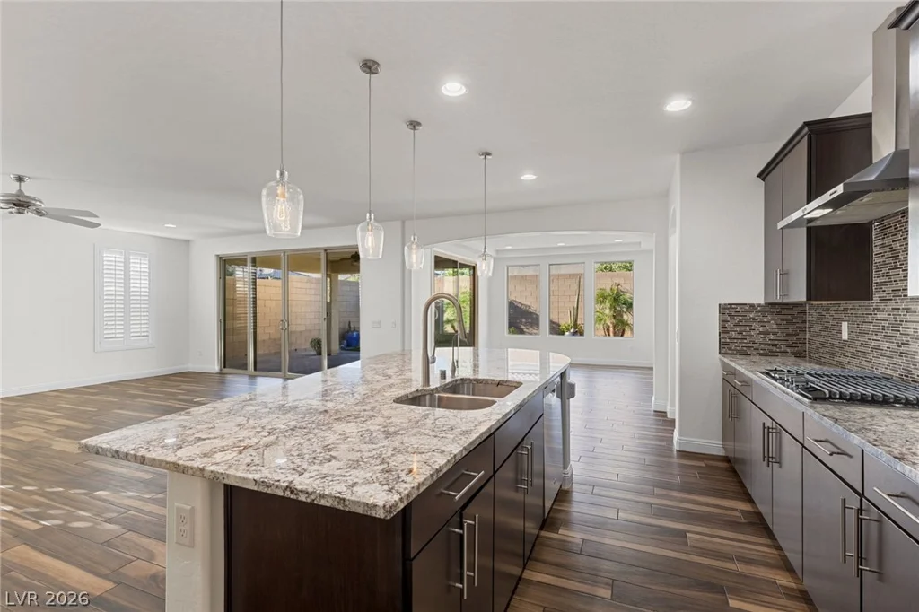 9982 Peaceful Peaks, Las Vegas, NV 89166