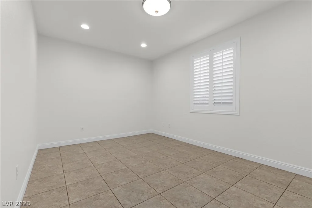 9982 Peaceful Peaks, Las Vegas, NV 89166