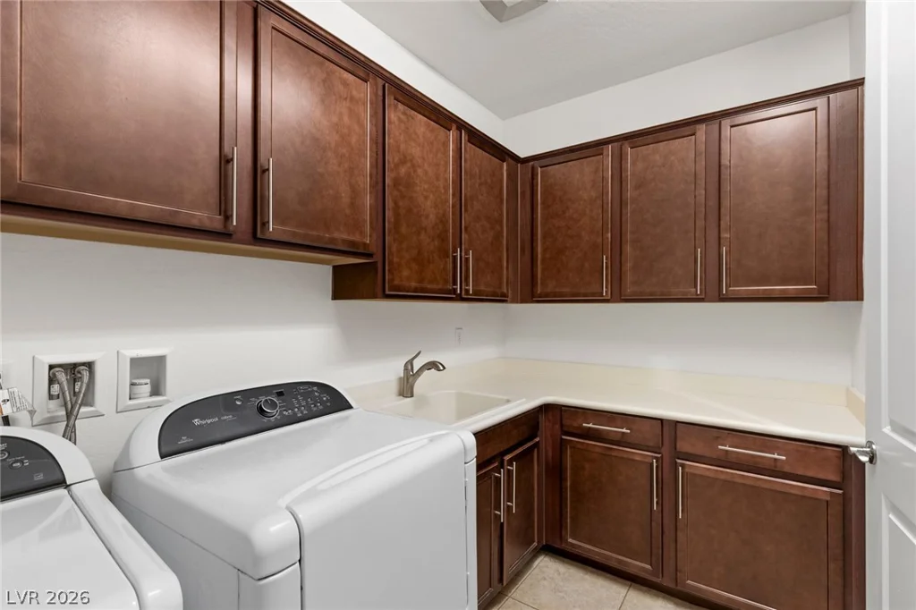 9982 Peaceful Peaks, Las Vegas, NV 89166