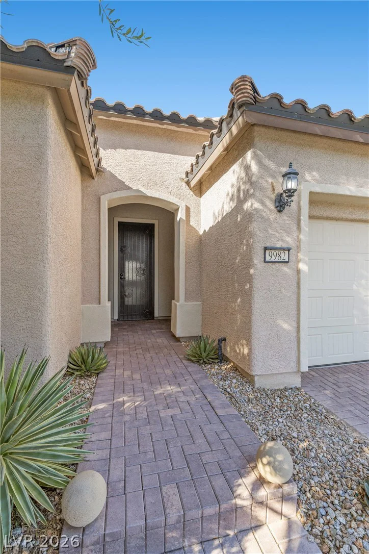 9982 Peaceful Peaks, Las Vegas, NV 89166