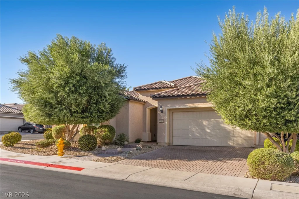 9982 Peaceful Peaks, Las Vegas, NV 89166