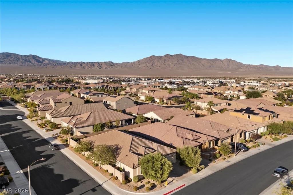9982 Peaceful Peaks, Las Vegas, NV 89166