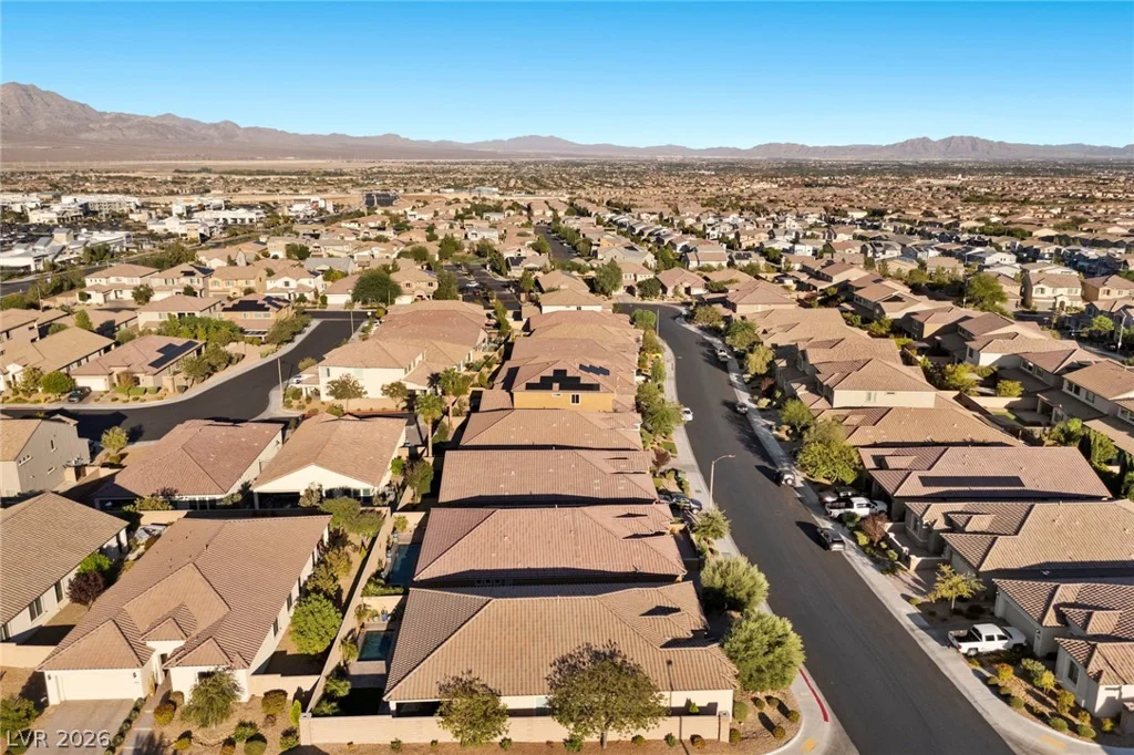 9982 Peaceful Peaks, Las Vegas, NV 89166