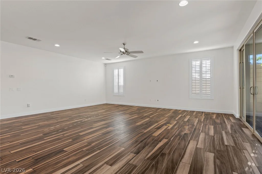 9982 Peaceful Peaks, Las Vegas, NV 89166