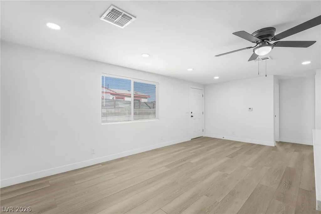 2233 Toiyabe, Las Vegas, NV 89156