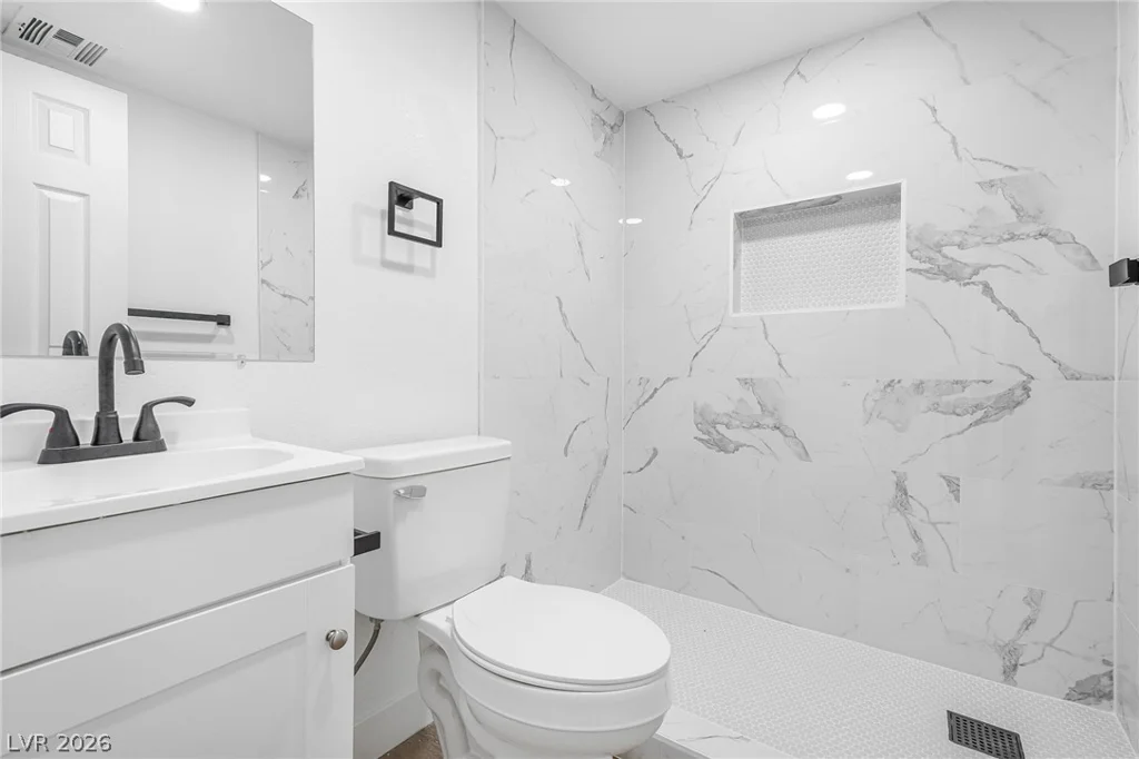 2233 Toiyabe, Las Vegas, NV 89156