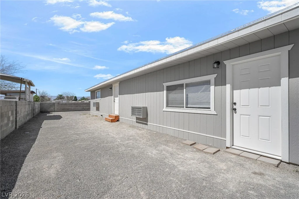 2233 Toiyabe, Las Vegas, NV 89156