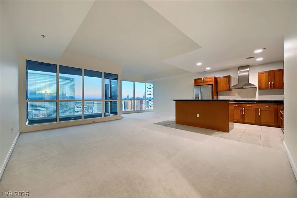 4525 Dean Martin, Las Vegas, NV 89103