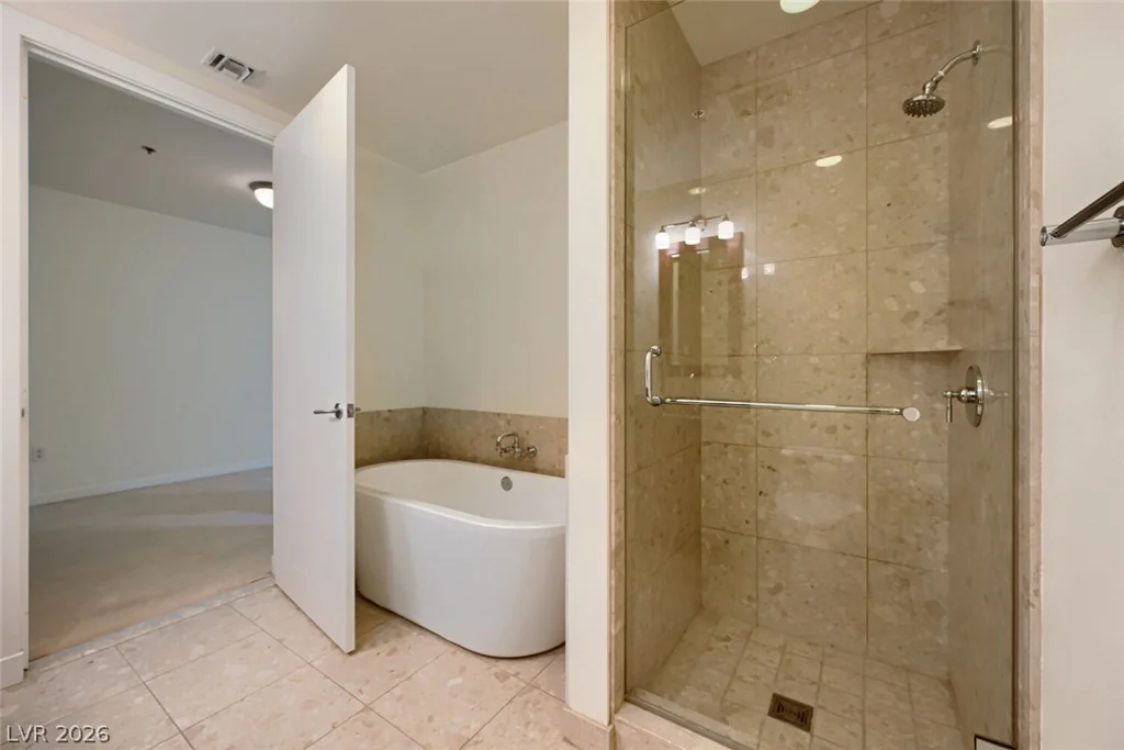 4525 Dean Martin, Las Vegas, NV 89103