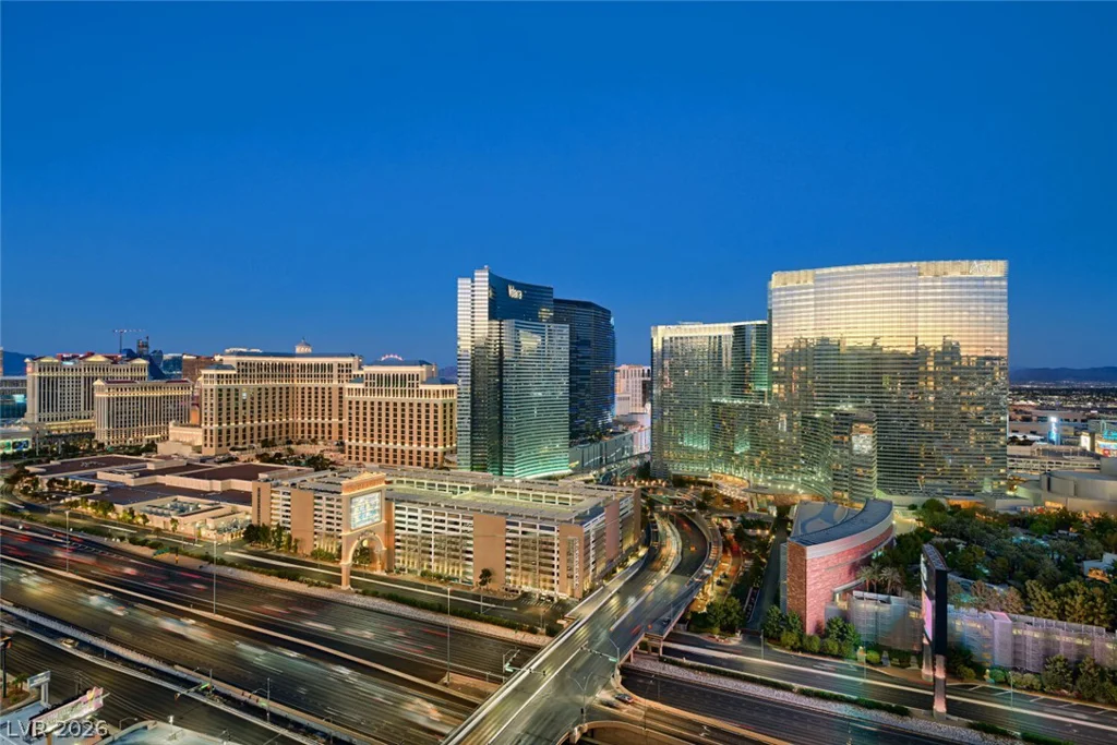 4525 Dean Martin, Las Vegas, NV 89103