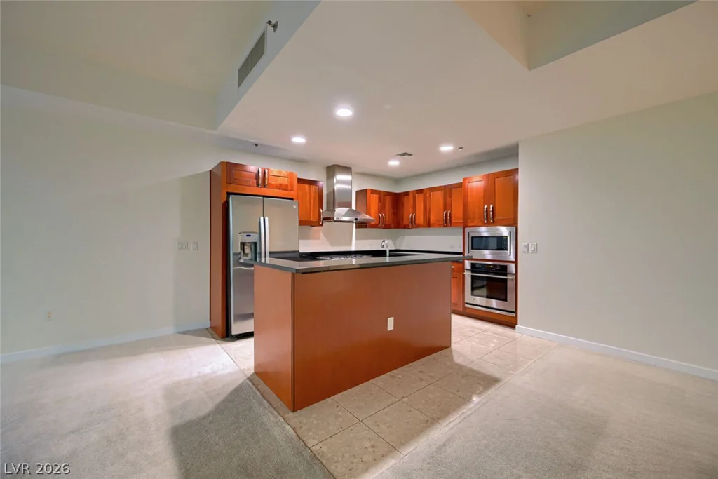 4525 Dean Martin, Las Vegas, NV 89103