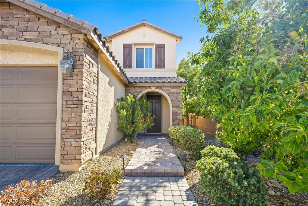 6106 Andover Wood, Las Vegas, NV 89113