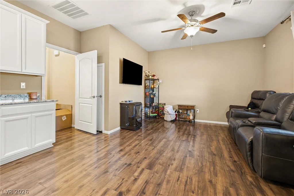 6106 Andover Wood, Las Vegas, NV 89113