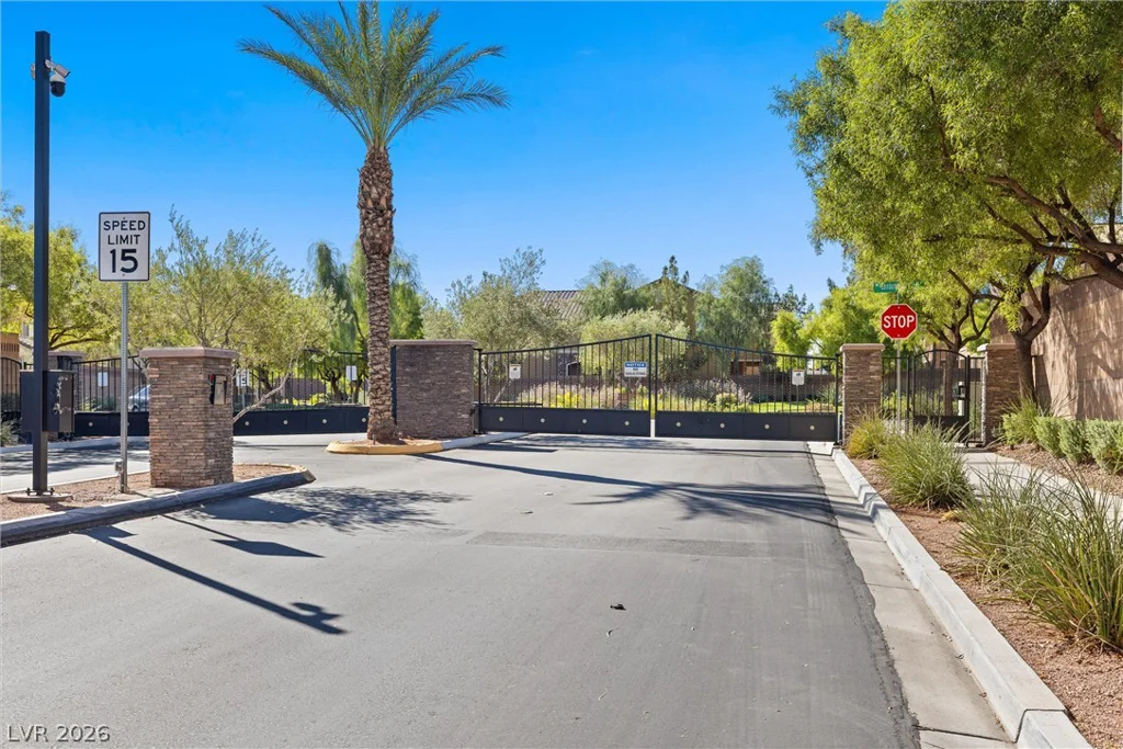 6106 Andover Wood, Las Vegas, NV 89113