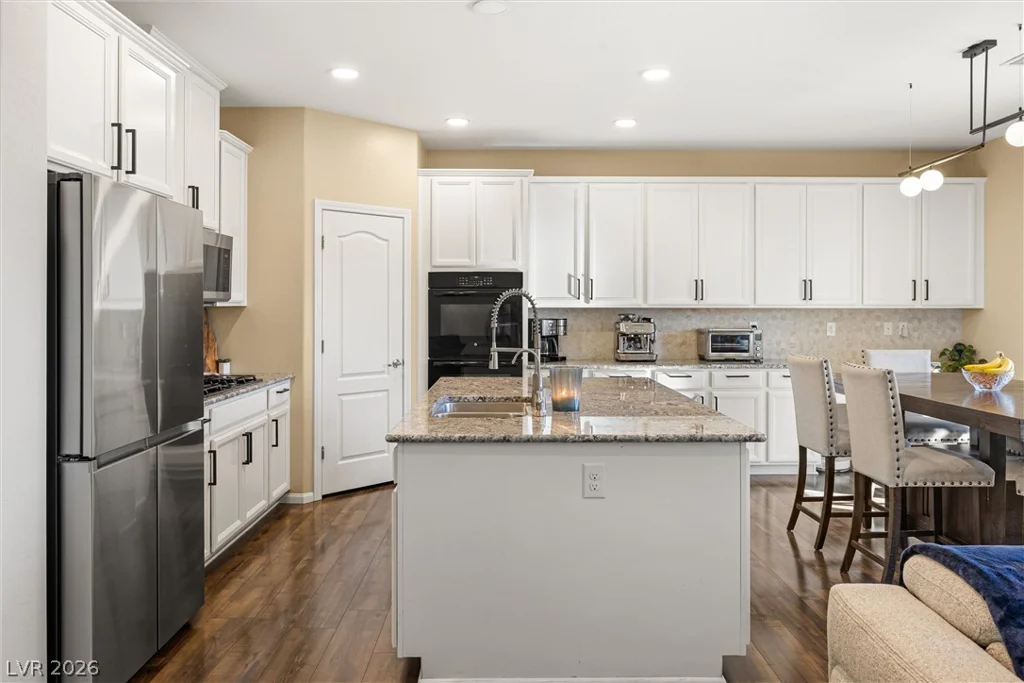 6106 Andover Wood, Las Vegas, NV 89113