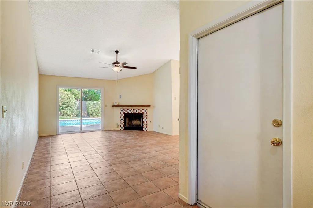 923 Chaps, Henderson, NV 89002