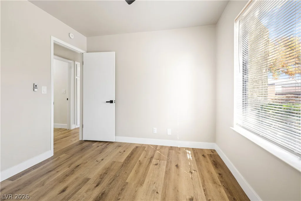 3333 China, Las Vegas, NV 89121