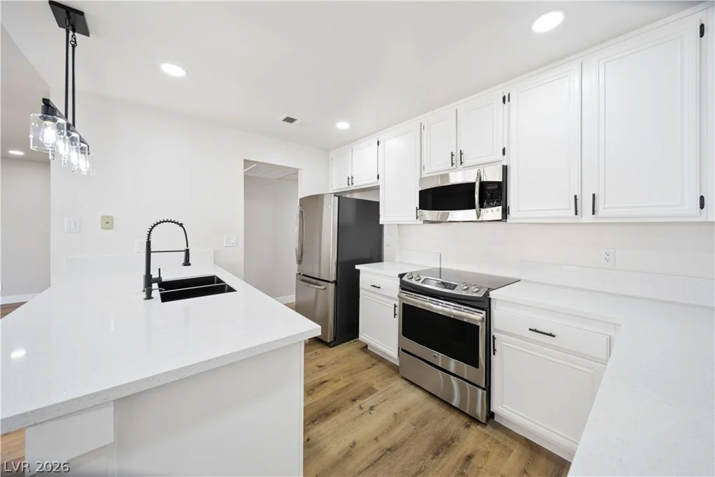 3333 China, Las Vegas, NV 89121