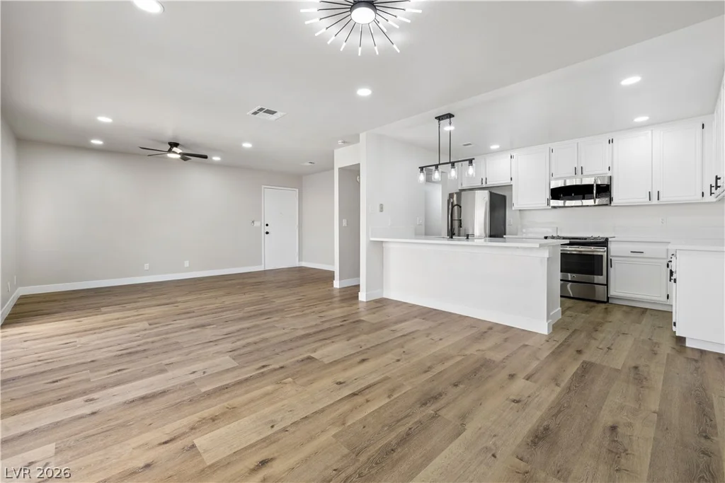 3333 China, Las Vegas, NV 89121