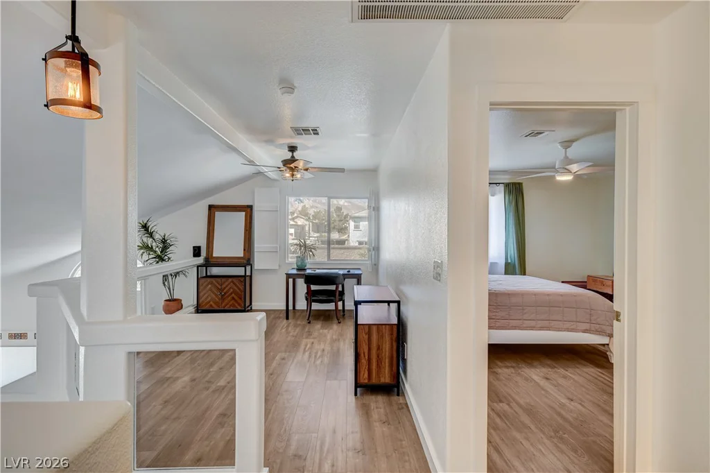 3725 Misty Falls, Las Vegas, NV 89129