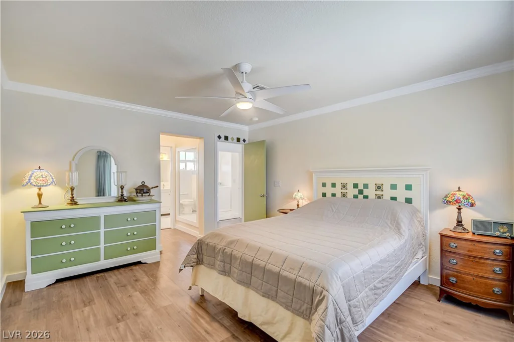 3725 Misty Falls, Las Vegas, NV 89129